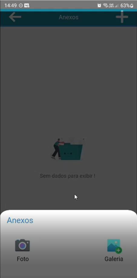 Tela "Anexos" com o painel de seleção de origem exibindo os botões "Foto" (câmera) e "Galeria"
