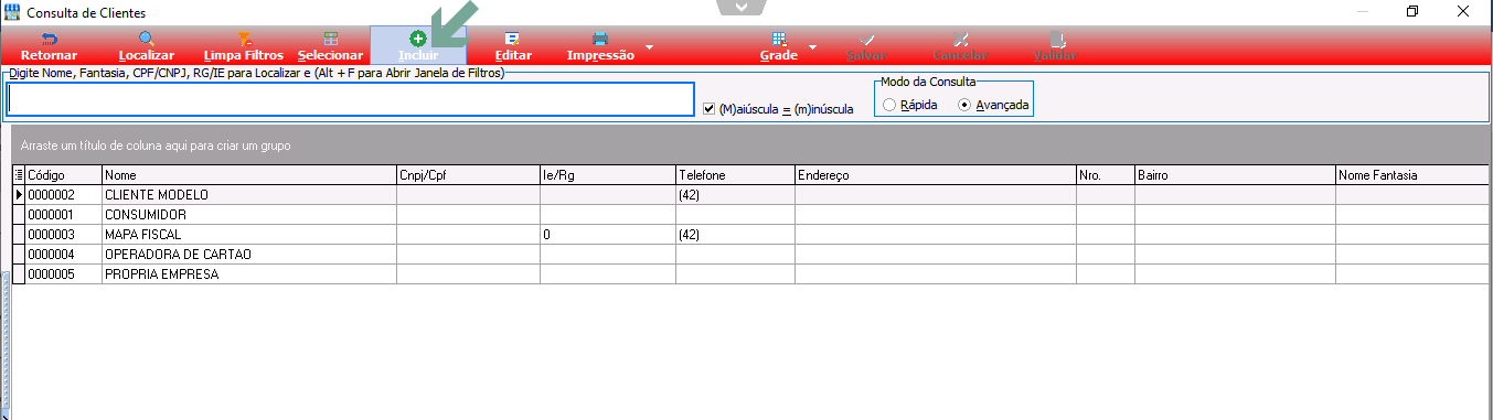 Tela Consulta de Clientes com barra de ações (Retornar, Localizar, Limpa Filtros, Selecionar, Incluir, Editar, Impressão, Grade, Salvar, Cancelar, Validar) e grade de clientes; botão Incluir destacado