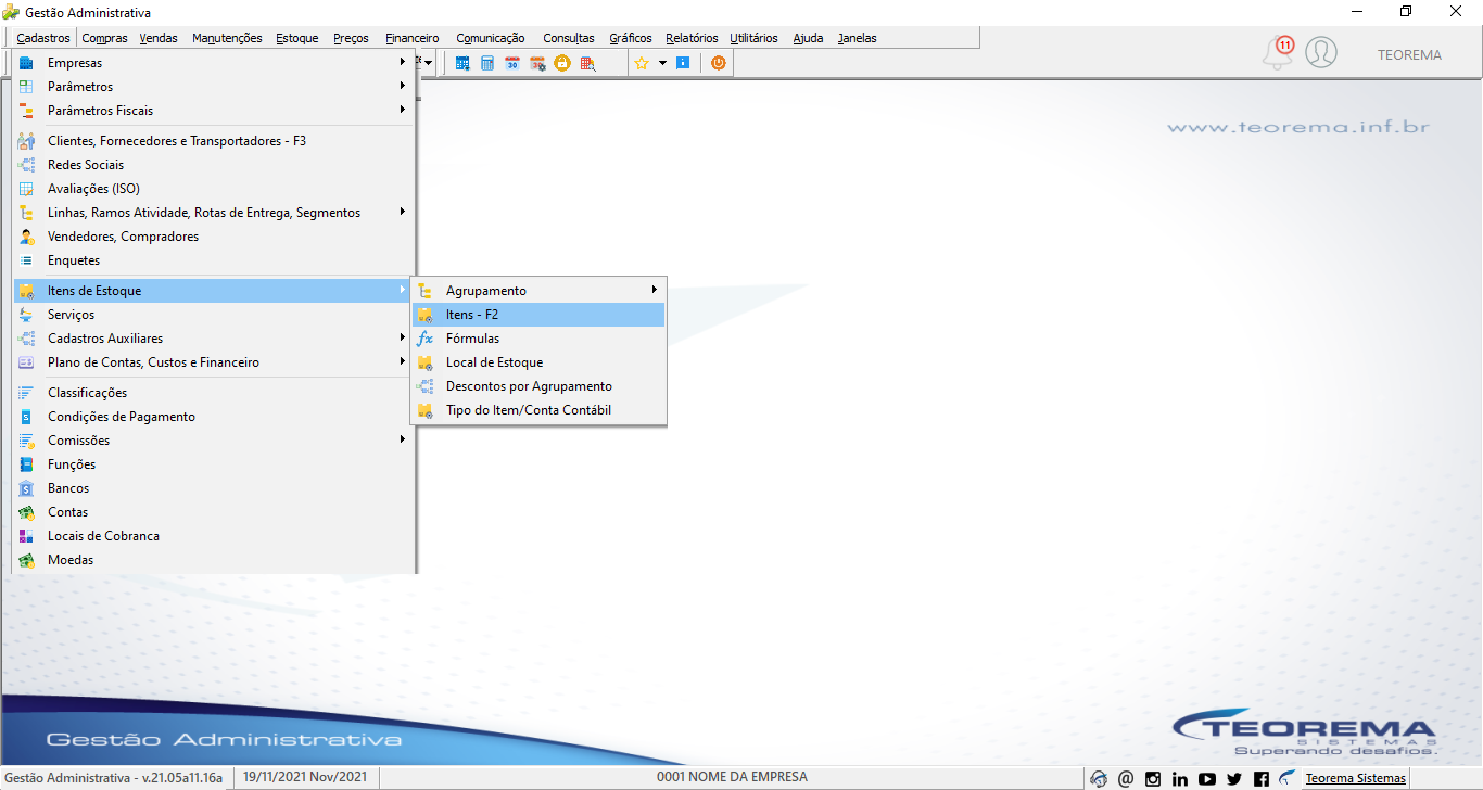 Menu Cadastros com submenu Itens de Estoque expandido, destacando a opção Itens – F2