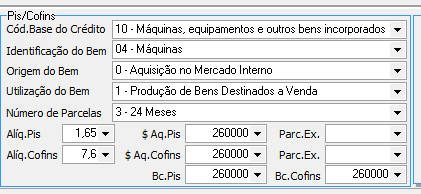 Seção PIS/COFINS preenchida com exemplo: Cód. Base do Crédito 10 - Máquinas equipamentos e outros bens incorporados, Identificação do Bem 04 - Máquinas, Origem do Bem 0 - Aquisição no Mercado Interno, Utilização do Bem 1 - Produção de Bens Destinados a Venda, Número de Parcelas 3 - 24 Meses, Alíq. PIS 1.65, $ Aq. Pis 260000, Alíq. Cofins 7.6, $ Aq. Cofins 260000, Bc. Pis 260000, Bc. Cofins 260000