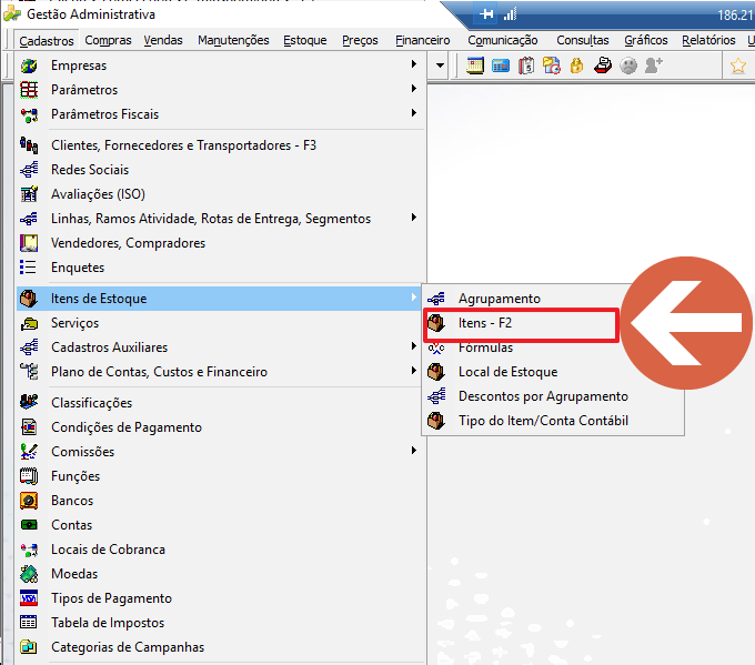 Menu Cadastros do módulo Gestão Administrativa com o submenu Itens de Estoque expandido e a opção Itens - F2 destacada