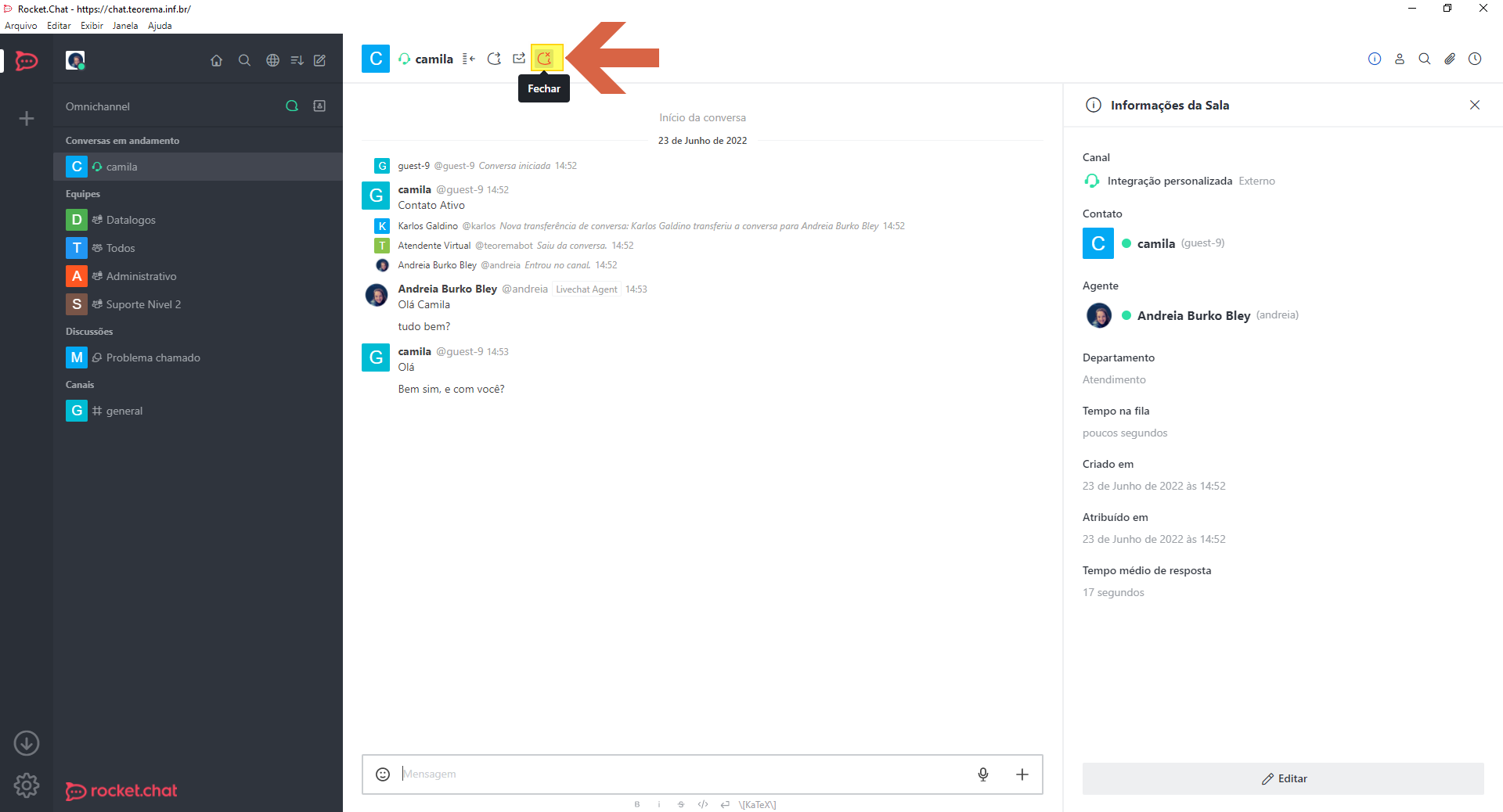 Barra de título do chat "camila" com ícone Fechar destacado e tooltip "Fechar"