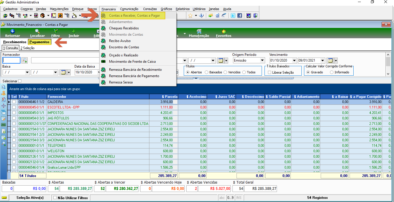 Tela Movimento_Financeiro - Contas a Pagar com menu Financeiro aberto e opção Contas a Receber, Contas a Pagar destacada; aba Pagamentos selecionada com seta indicando-a; lista de 54 títulos exibe colunas Título, Fornecedor, Parcela, Acréscimo, Juros SAC, Decréscimo, Saldo Parcial, Adiantamento, a Baixar, a Pagar Corrigido