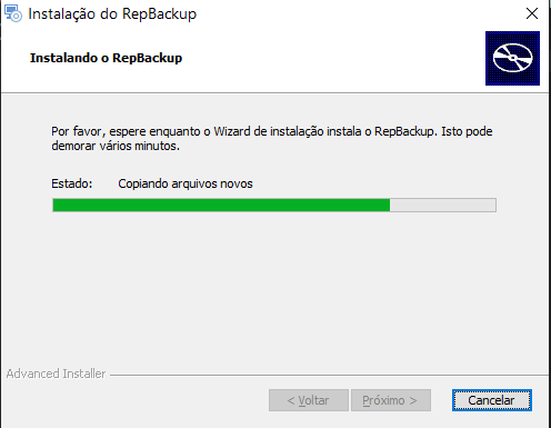 Assistente de instalação do RepBackup com barra de progresso verde e estado "Copiando arquivos novos"