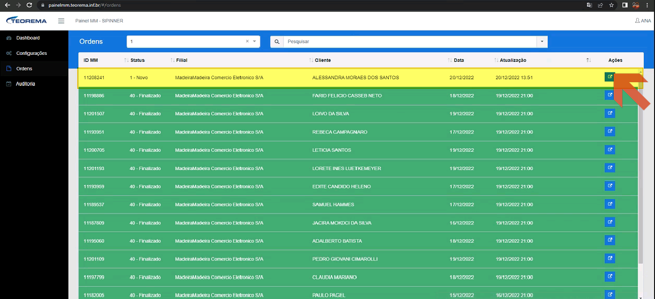 Painel MM — lista de ordens com colunas ID MM, Status, Filial, Cliente, Data, Atualização e Ações; primeira linha destacada com status 1 - Novo