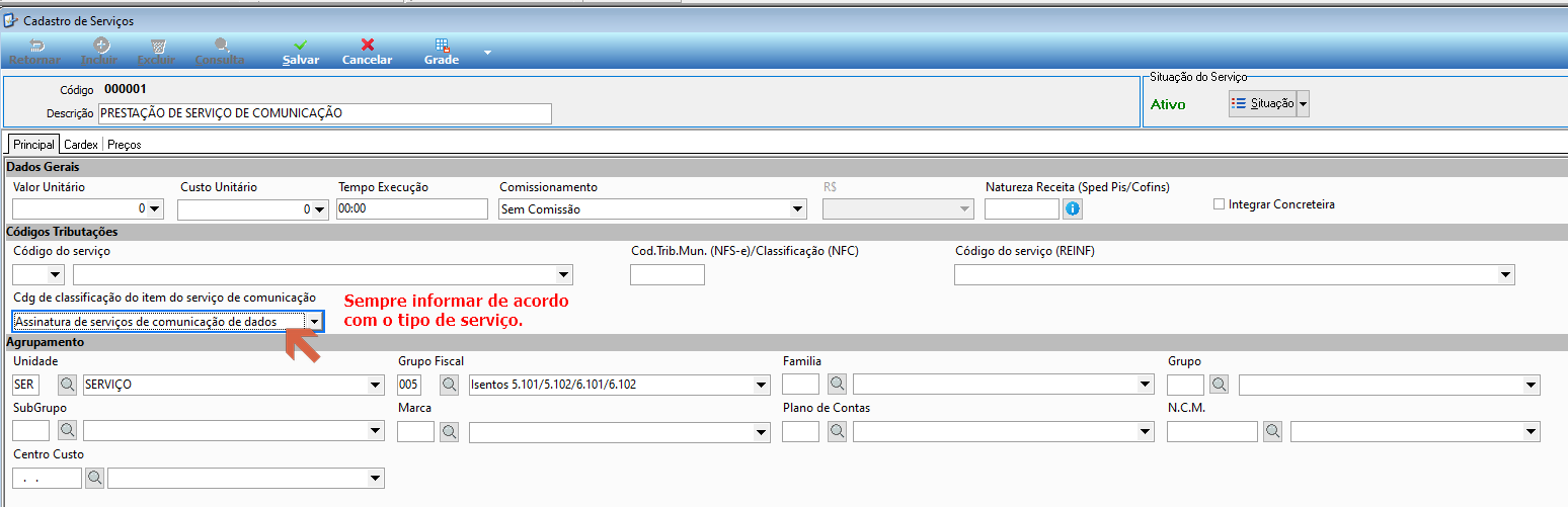 Tela Cadastro de Serviços — código "000001", descrição "PRESTAÇÃO DE SERVIÇO DE COMUNICAÇÃO", campo "Cdg de classificação do item do serviço de comunicação" com valor "Assinatura de serviços de comunicação de dados" e nota "Sempre informar de acordo com o tipo de serviço."