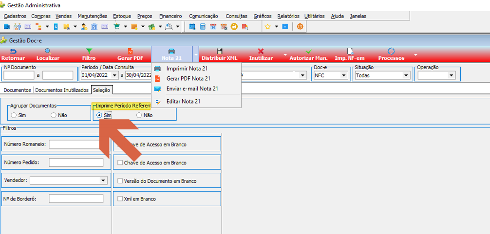 Tela Gestão Doc-e — aba Seleção com campo "Imprime Período Referente" com opção "Sim" marcada; menu do botão "Nota 21" expandido mostrando: Imprimir Nota 21, Gerar PDF Nota 21, Enviar e-mail Nota 21, Editar Nota 21