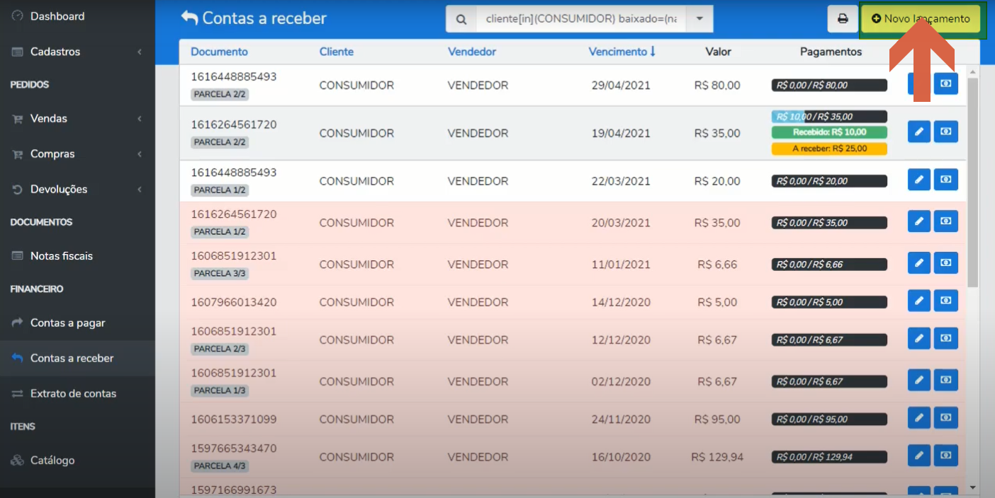 Tela de Contas a receber com a listagem de documentos e o botão "Novo lançamento" destacado no canto superior direito.