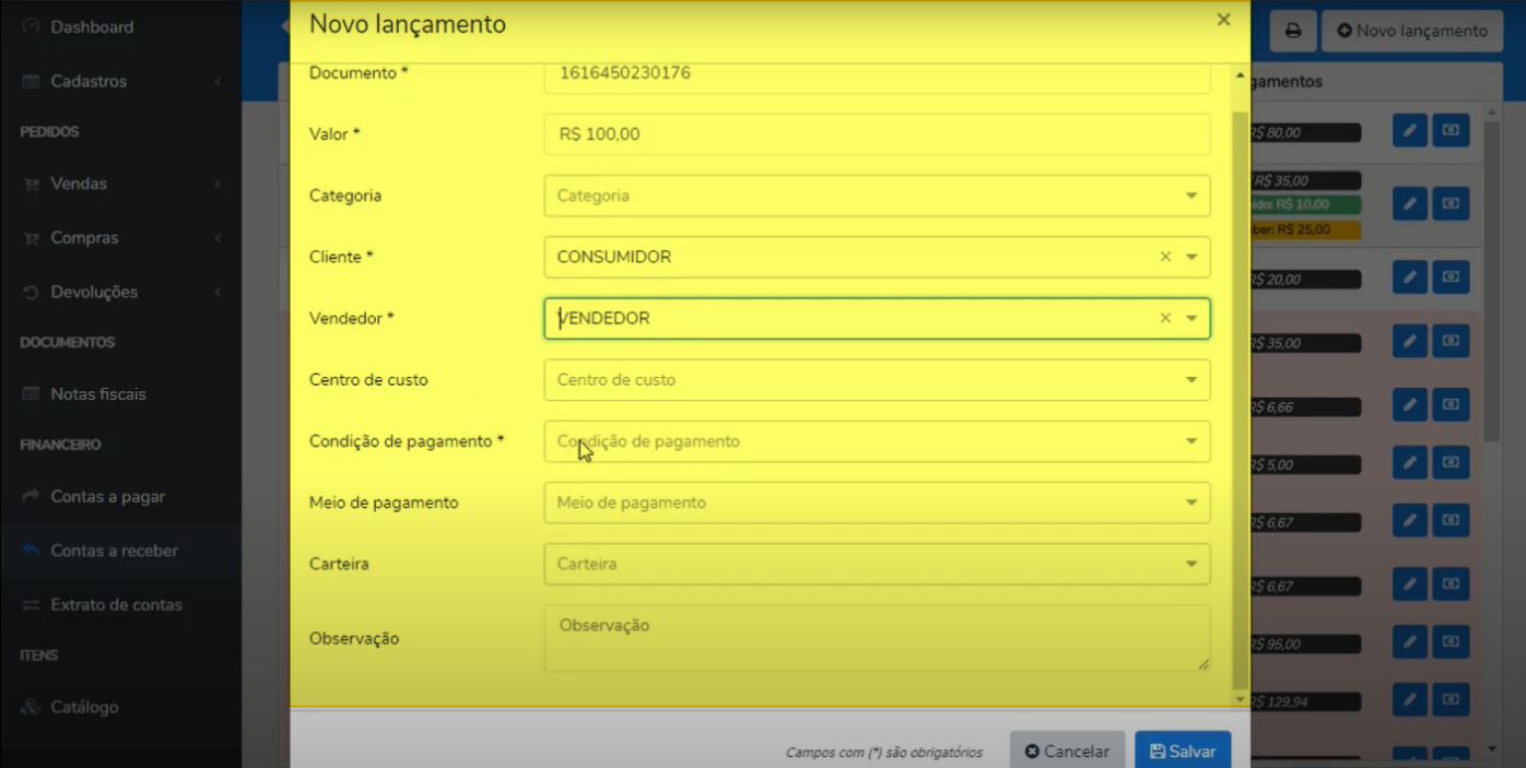 Janela "Novo lançamento" com os campos Documento, Valor, Categoria, Cliente, Vendedor, "Centro de custo", "Condição de pagamento", "Meio de pagamento", Carteira e Observação, além dos botões "Cancelar" e "Salvar".