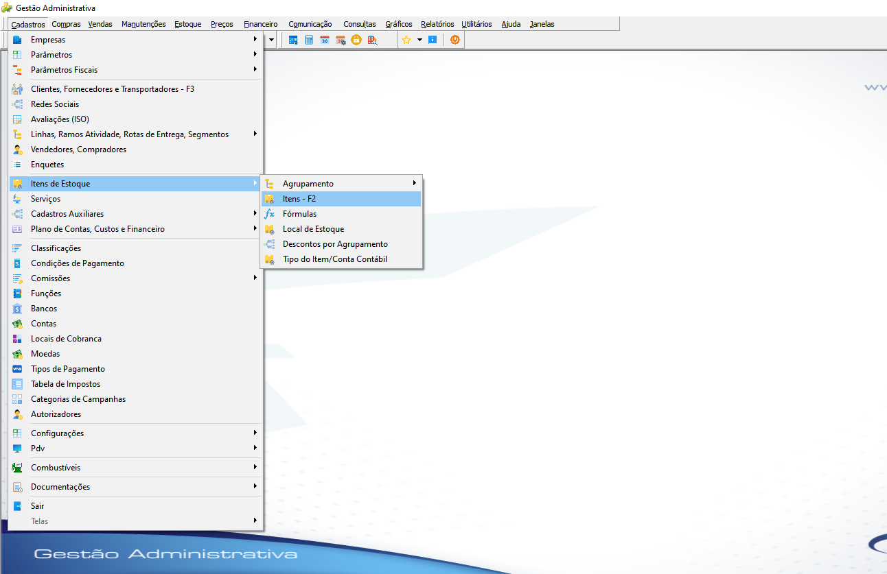 Menu Cadastros com submenu Itens de Estoque expandido, exibindo a opção "Itens - F2" destacada
