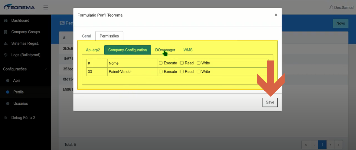 Formulário Perfil Teorema com sub-aba Company-Configuration ativa exibindo módulo 33 Painel-Vendor com colunas Execute, Read e Write e botão Save
