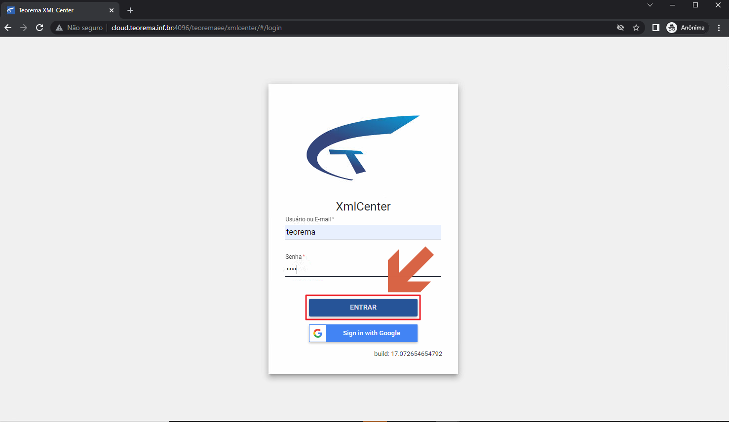 Tela de login do XmlCenter com campos "Usuário ou E-mail" e "Senha" e botão "ENTRAR"