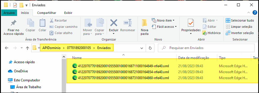 Windows Explorer exibindo a pasta Enviados dentro de APIDominio com três arquivos XML de NF-e (nfe40) listados