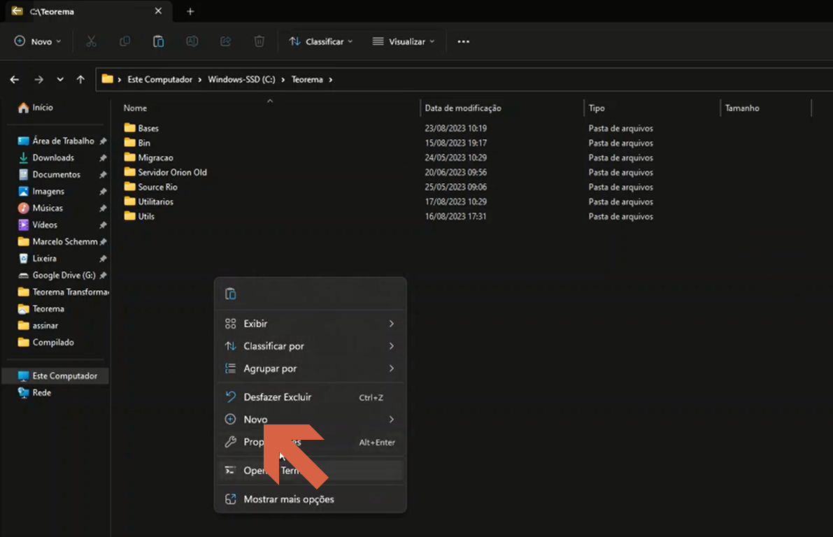 Windows Explorer em C:\Teorema com menu de contexto aberto mostrando a opção Novo