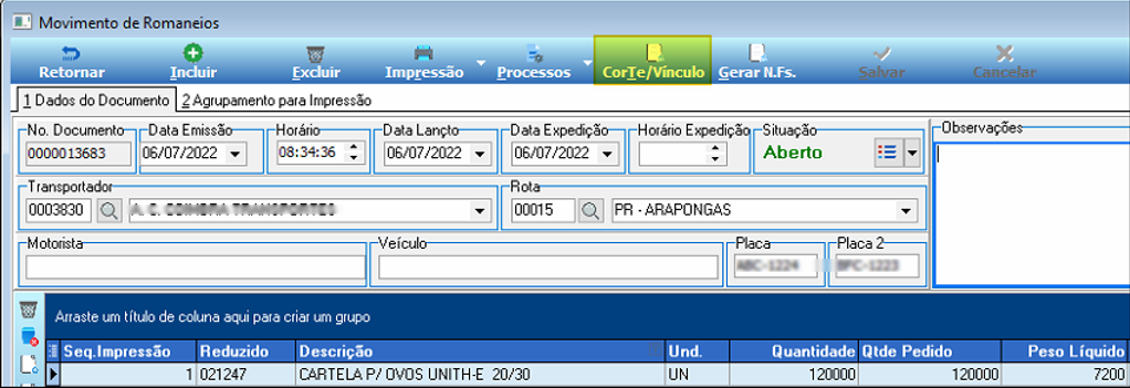 Tela Movimento de Romaneios com campos No. Documento, Data Emissão, Transportador, Rota, Motorista, Veículo, Placa e Placa 2, abas "1 Dados do Documento" e "2 Agrupamento para Impressão", e grade com colunas Seq.Impressão, Reduzido, Descrição, Und., Quantidade, Qtde Pedido e Peso Líquido