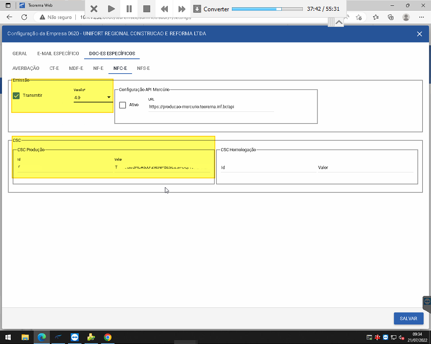 Tela "Configuração da Empresa" no sistema Teorema, aba "DOC-ES ESPECÍFICOS > NFC-E", seção "Emissão" com checkbox "Transmitir" marcado e seção "CSC Produção" com campos Id e Valor preenchidos