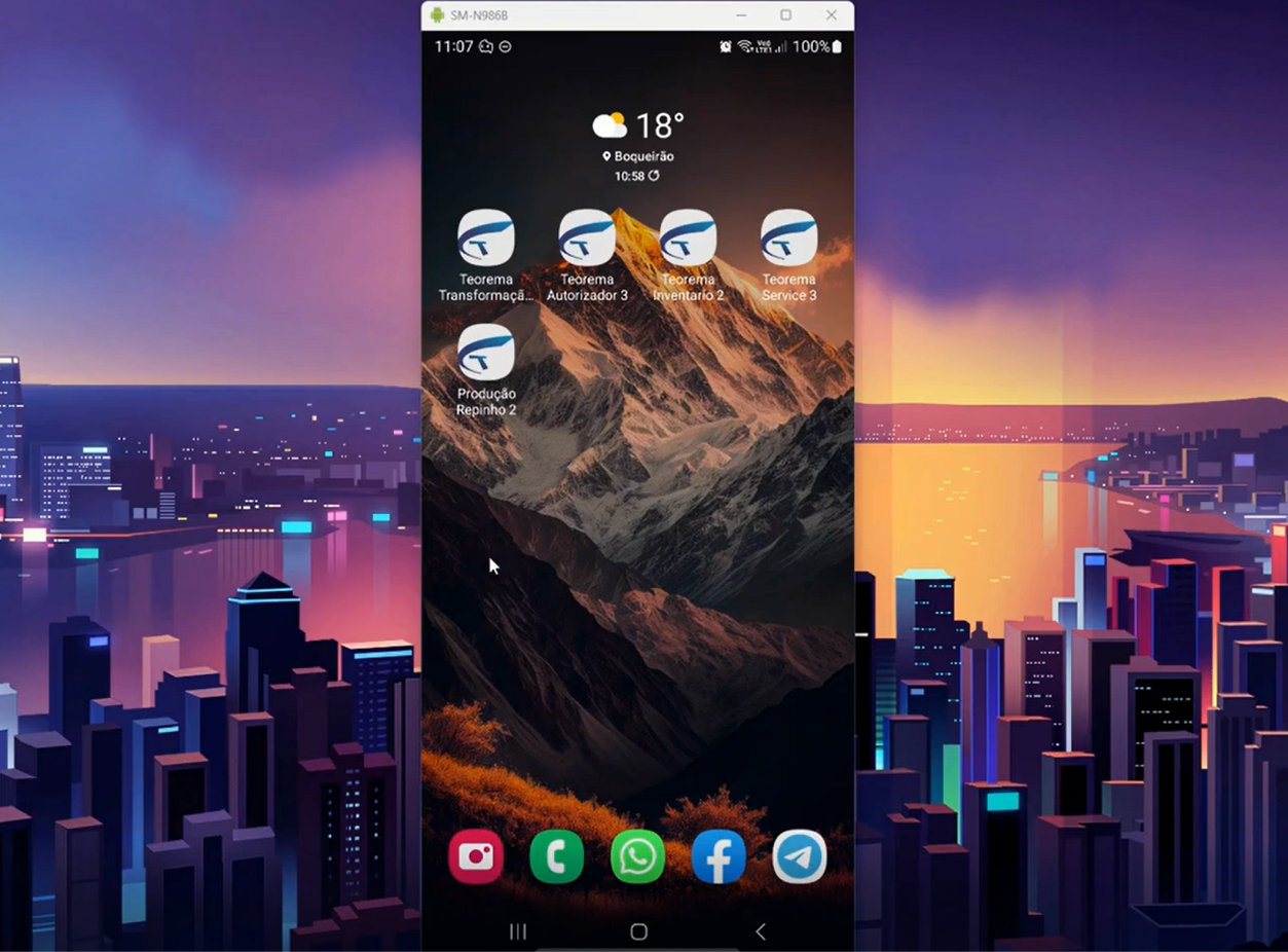 Tela inicial do dispositivo Android exibindo os ícones dos aplicativos Teorema: Transformação, Autorizador 3, Inventário 2, Service 3 e Produção na área de trabalho