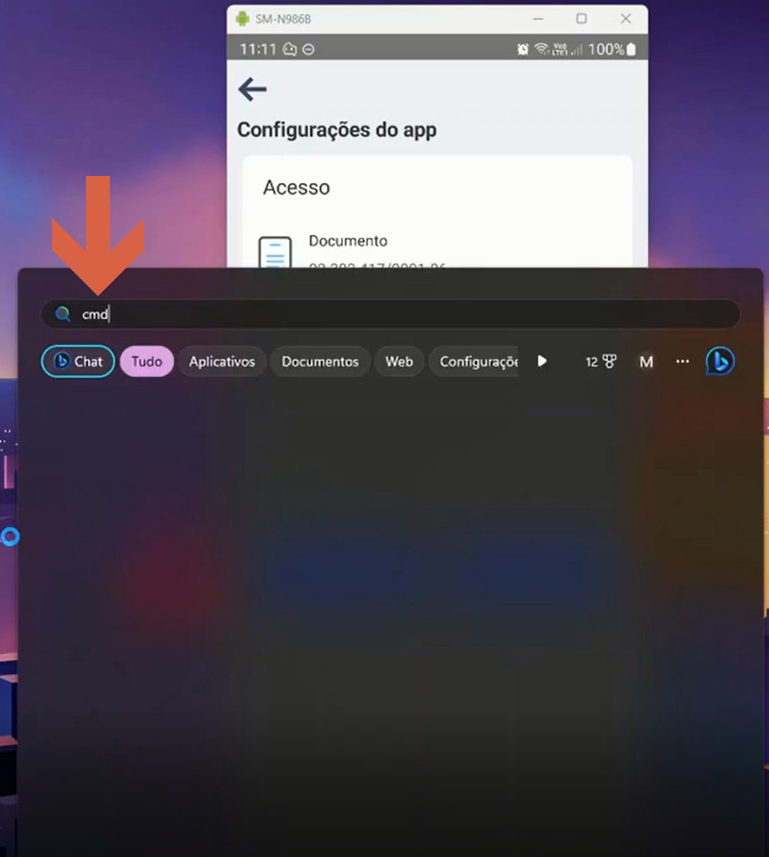 Barra de pesquisa do Windows com o termo "cmd" digitado; ao fundo, tela de Configurações do app no aplicativo Android
