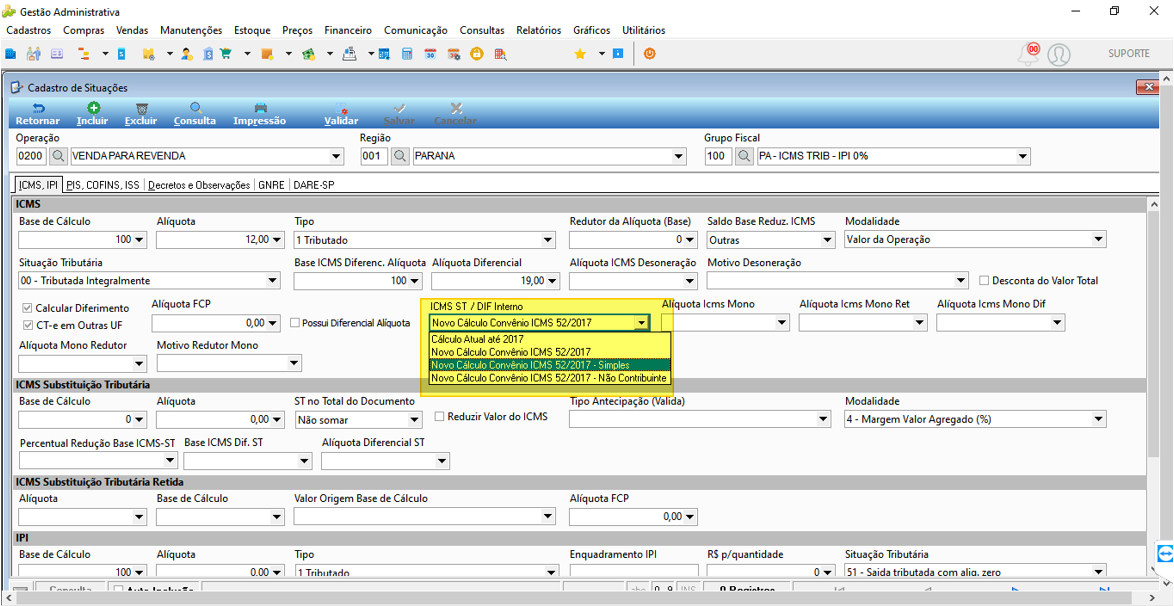 Cadastro de Situações com dropdown ICMS ST / DIF Interno expandido, seta indicando a opção "Novo Cálculo Convênio ICMS 52/2017 – Simples"