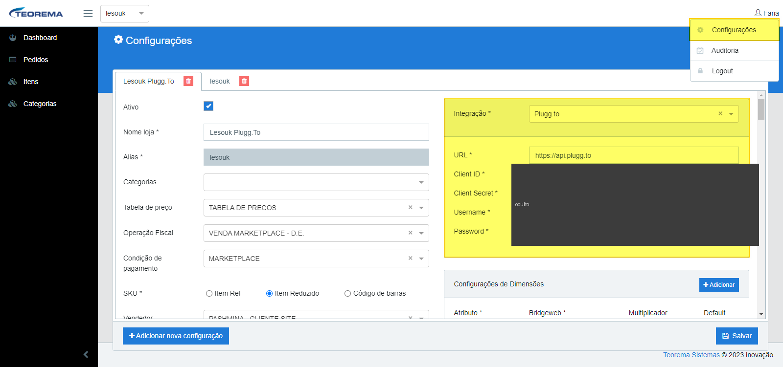 Tela Configurações do Teorema Integrador com campos Nome loja, Alias, Tabela de preço (TABELA DE PRECOS), Operação Fiscal (VENDA MARKETPLACE - D.E.), Condição de pagamento (MARKETPLACE), SKU e, no painel lateral, campos de integração Plugg.to com a URL visível e os valores de Client ID, Client Secret, Username e Password ocultados