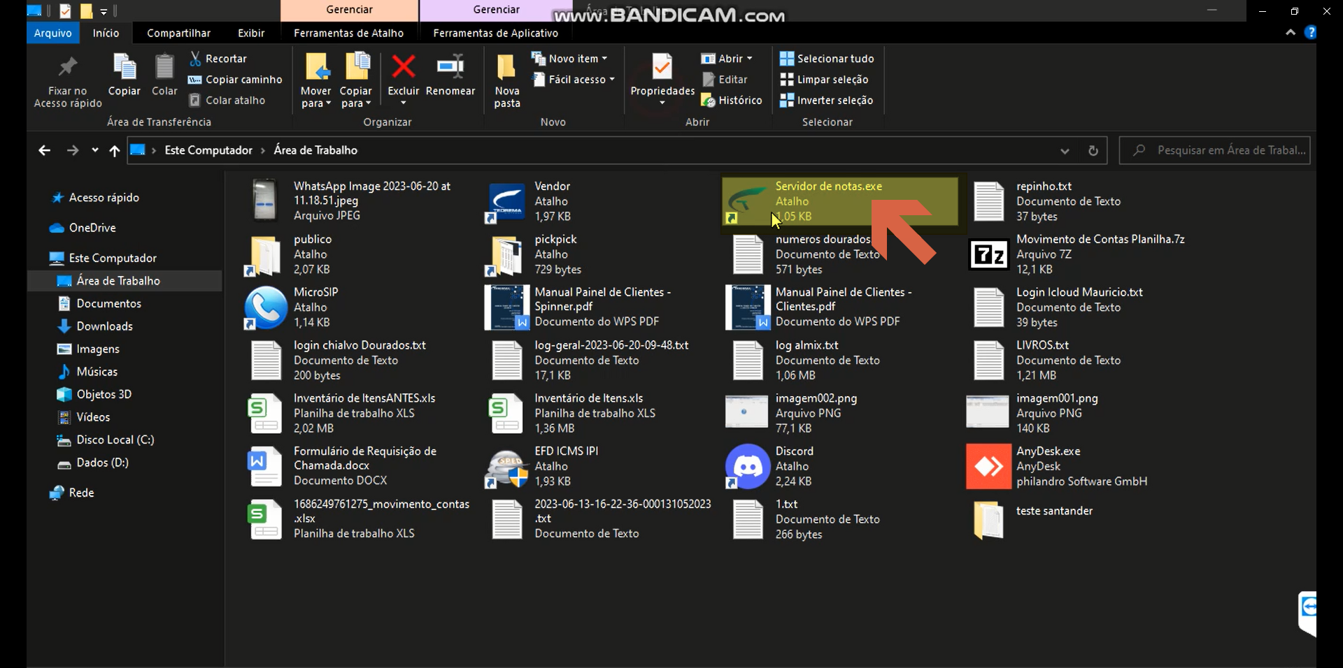 Área de Trabalho do Windows com o atalho "Servidor de notas.exe" destacado entre os arquivos
