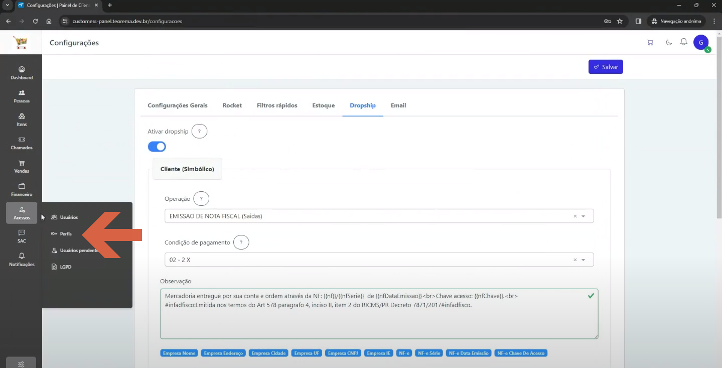 Tela Configurações, aba Dropship com menu Acessos expandido exibindo opções Usuários, Perfis, Usuários pendentes e LGPD