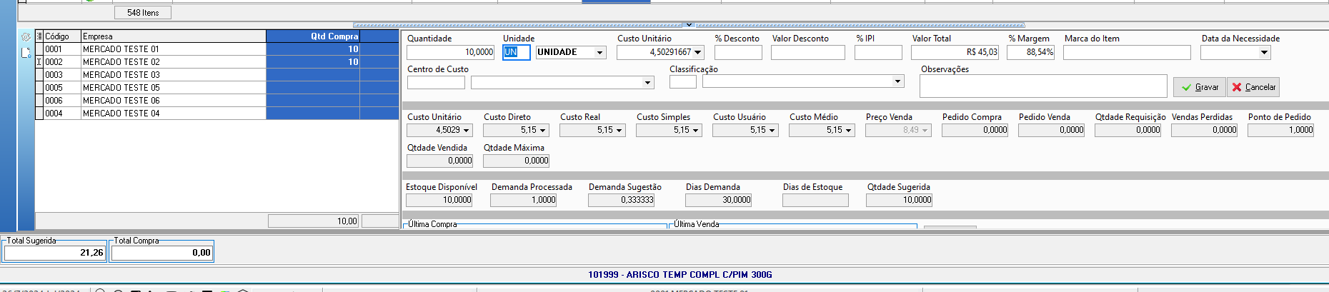 Painel inferior da tela Pré Compra mostrando o detalhamento de empresa por item: lista com 0001 MERCADO TESTE 01 (Qtd Compra 10) e 0002 MERCADO TESTE 02 (Qtd Compra 10) e demais empresas sem quantidade; campos de custos e indicadores de estoque preenchidos para o item selecionado
