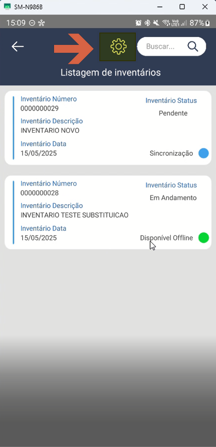 Tela "Listagem de inventários" com ícone de engrenagem destacado no topo e dois inventários listados: 0000000029 Pendente e 0000000028 Em Andamento