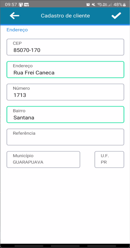 Tela "Cadastro de cliente" — seção Endereço com campos: CEP 85070-170, Endereço "Rua Frei Caneca", Número 1713, Bairro "Santana", Referência (vazio), Município GUARAPUAVA, U.F. PR