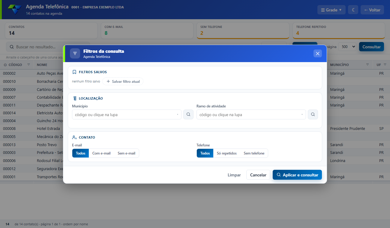 Janela Filtros da consulta da Agenda Telefônica, com a seção Filtros salvos (botão Salvar filtro atual), a seção Localização (campos Município e Ramo de atividade, com botões de lupa) e a seção Contato, com E-mail (Todos, Com e-mail, Sem e-mail) e Telefone (Todos, Só repetidos, Sem telefone); o rodapé traz os botões Limpar, Cancelar e Aplicar e consultar.