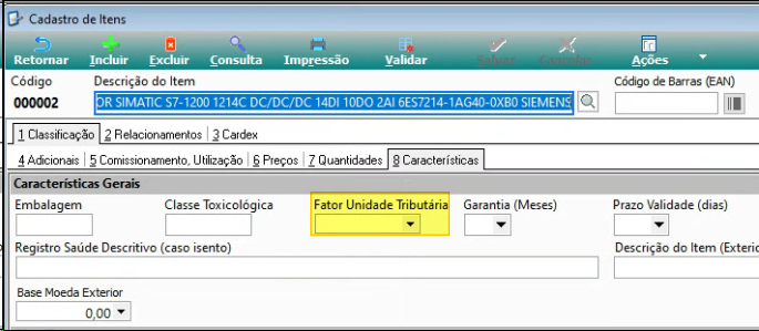 Cadastro de Itens (código 000002), aba Características, com o campo Fator Unidade Tributária destacado em amarelo e sem valor preenchido