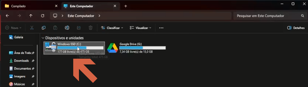 Tela do Windows Explorer com seleção de unidades e Google Drive