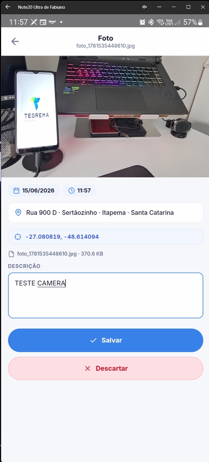 Tela mostrando pré-visualização de foto com metadados