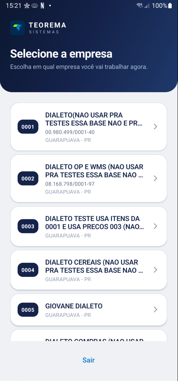 Tela Selecione a empresa com a lista de empresas disponíveis, cada uma em um cartão com código, documento e cidade
